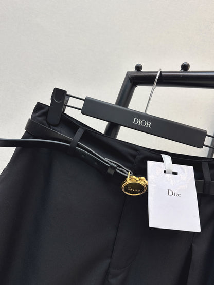 26ss Wide-Leg Trousers with Belt Detail