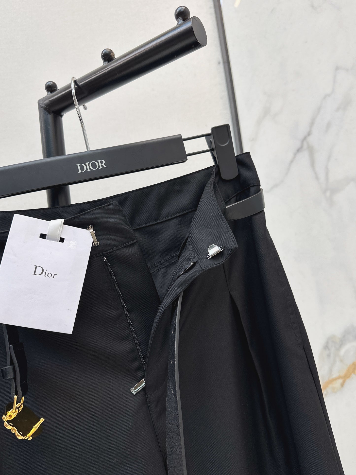 26ss Wide-Leg Trousers with Belt Detail