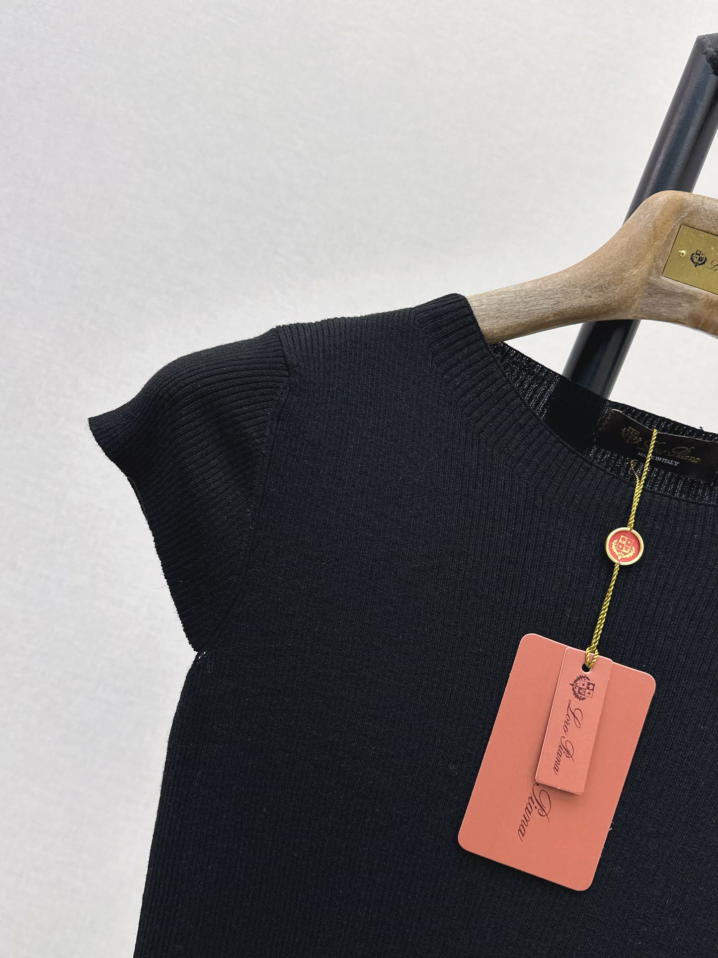 26ss Sleeveless Knit Top