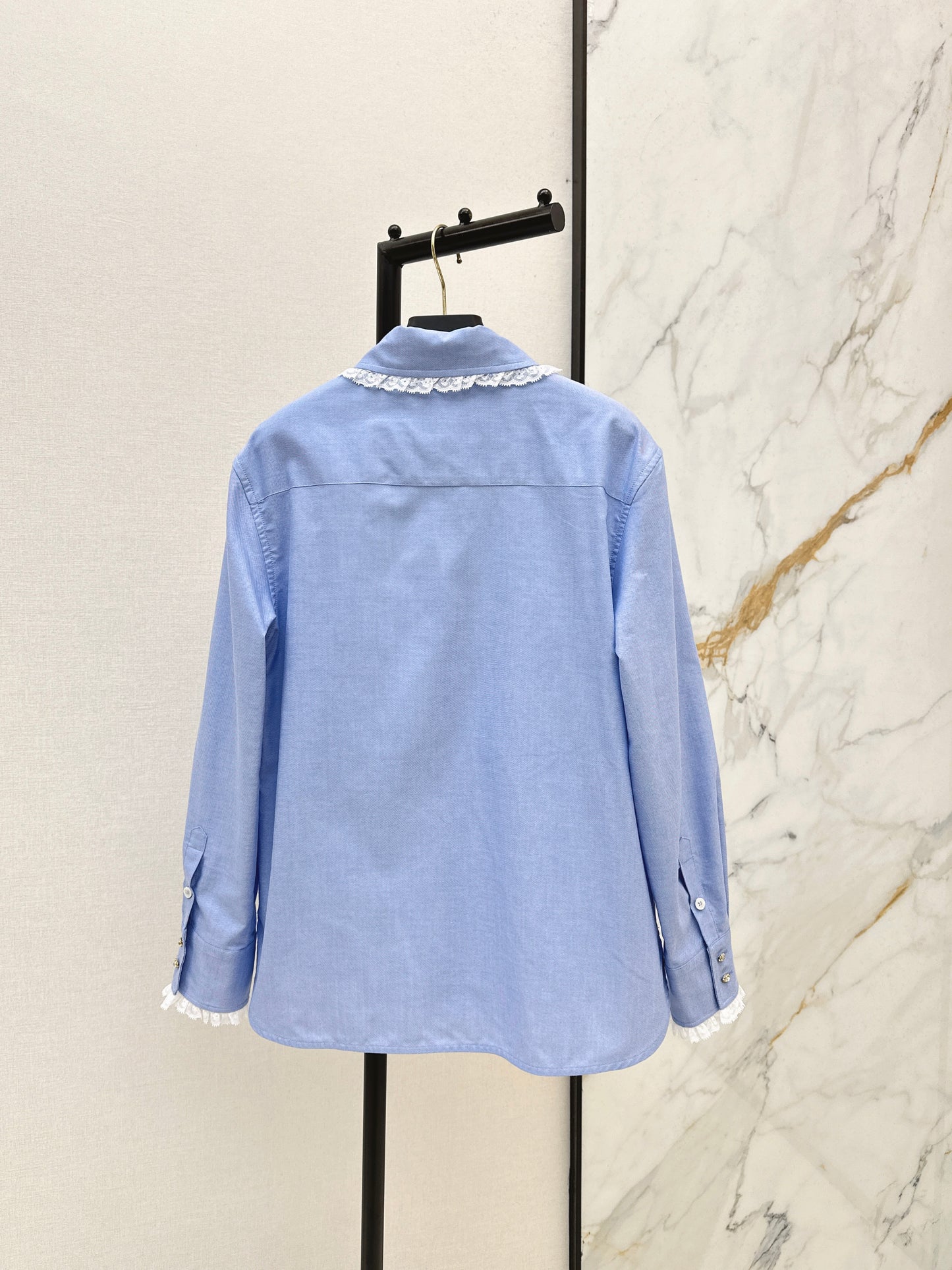 26ss Lace-trimmed collared shirt