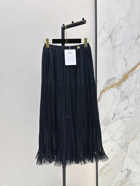 26ss A flowing, tulle-trimmed midi skirt