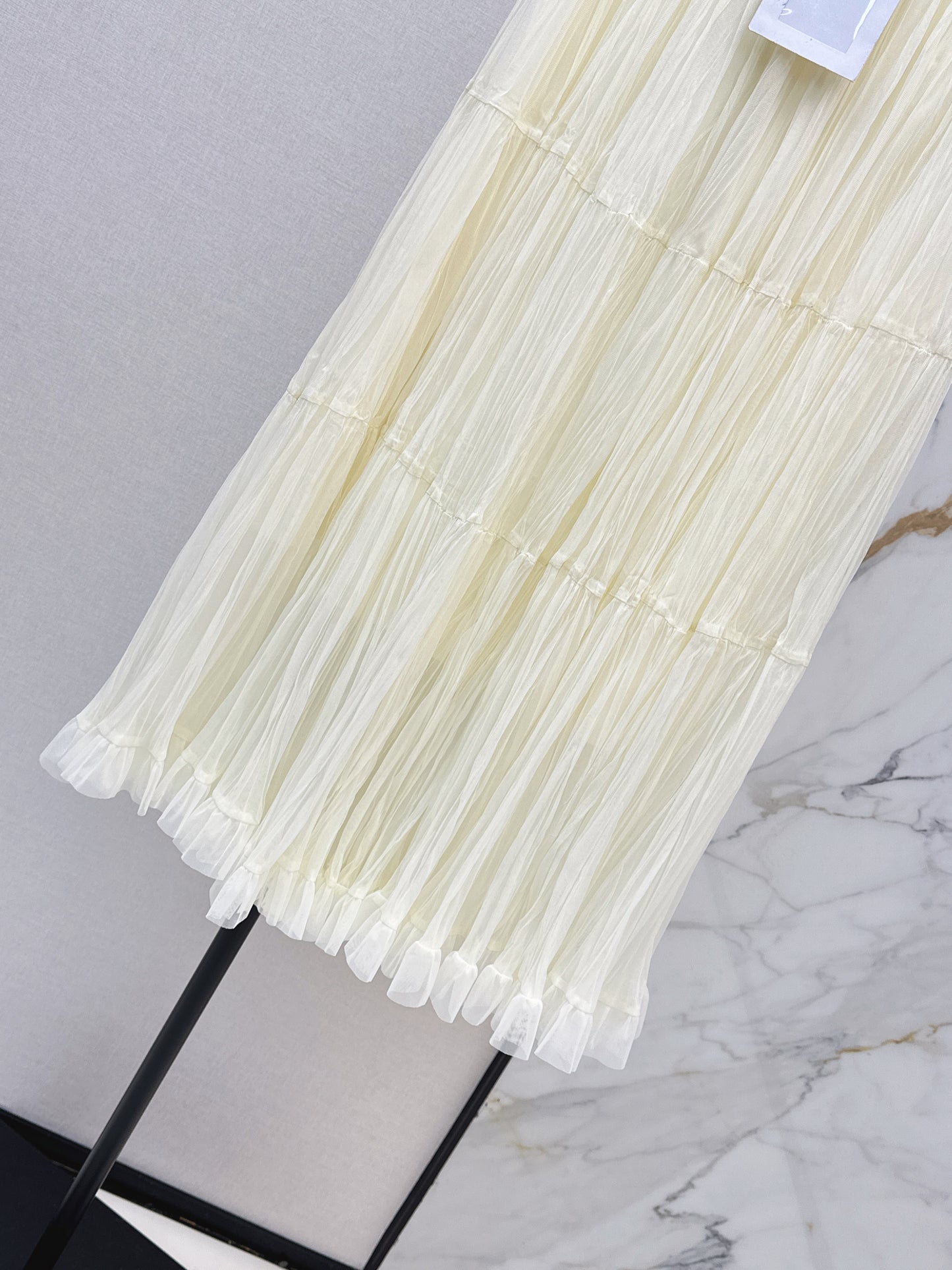 26ss A flowing, tulle-trimmed midi skirt