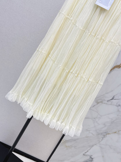 26ss A flowing, tulle-trimmed midi skirt