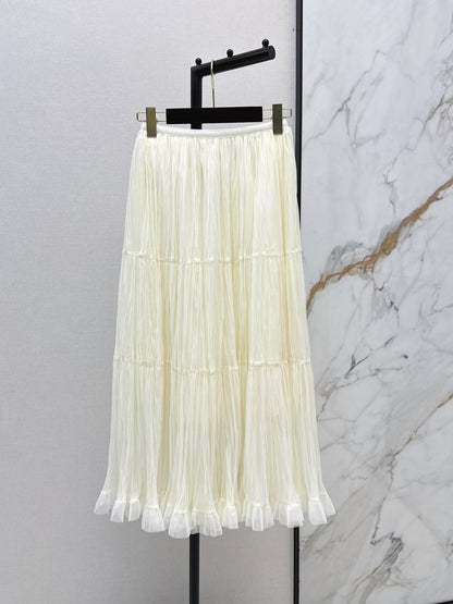 26ss A flowing, tulle-trimmed midi skirt