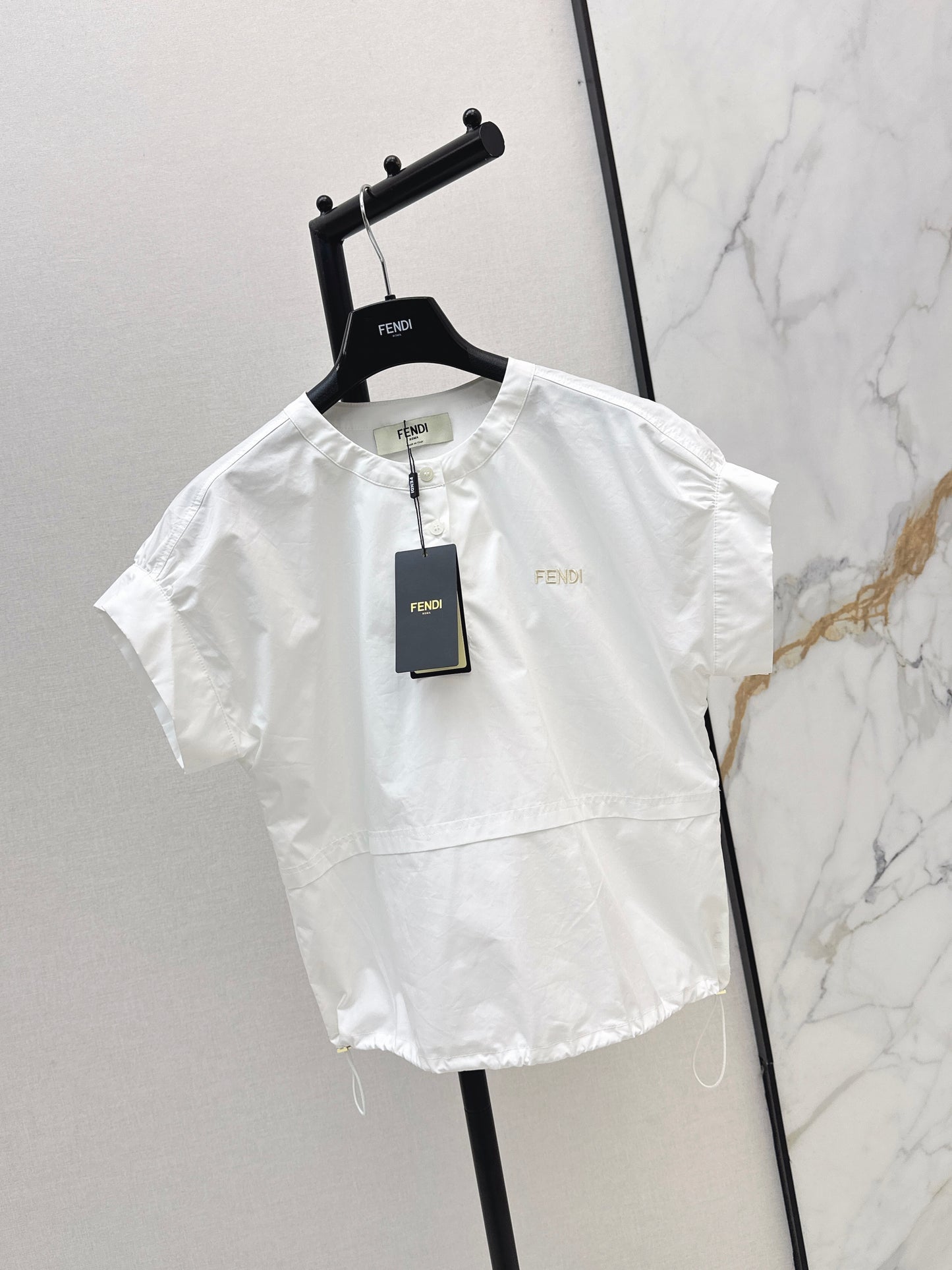 26ss Drop-shoulder letter shirt