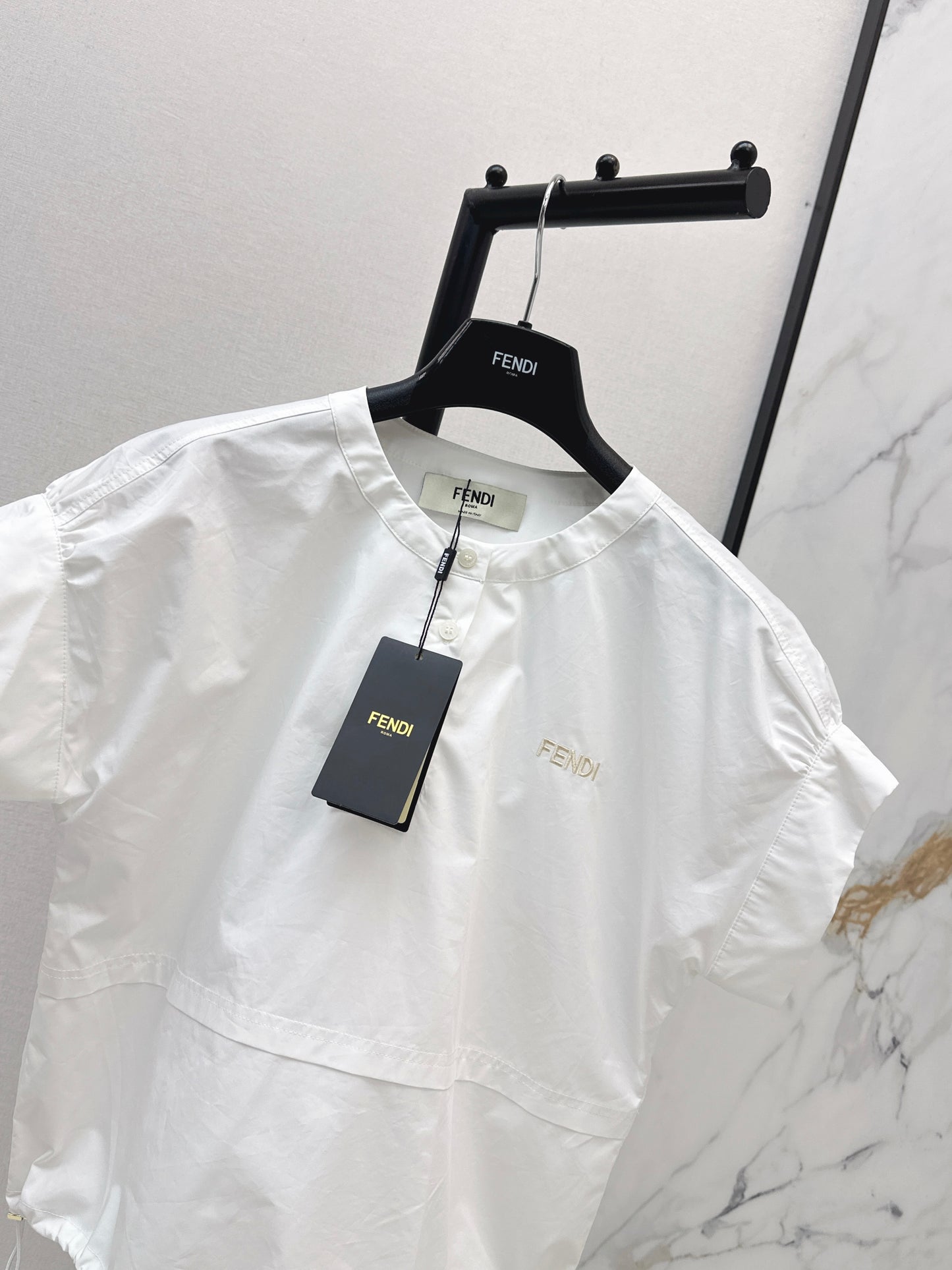 26ss Drop-shoulder letter shirt