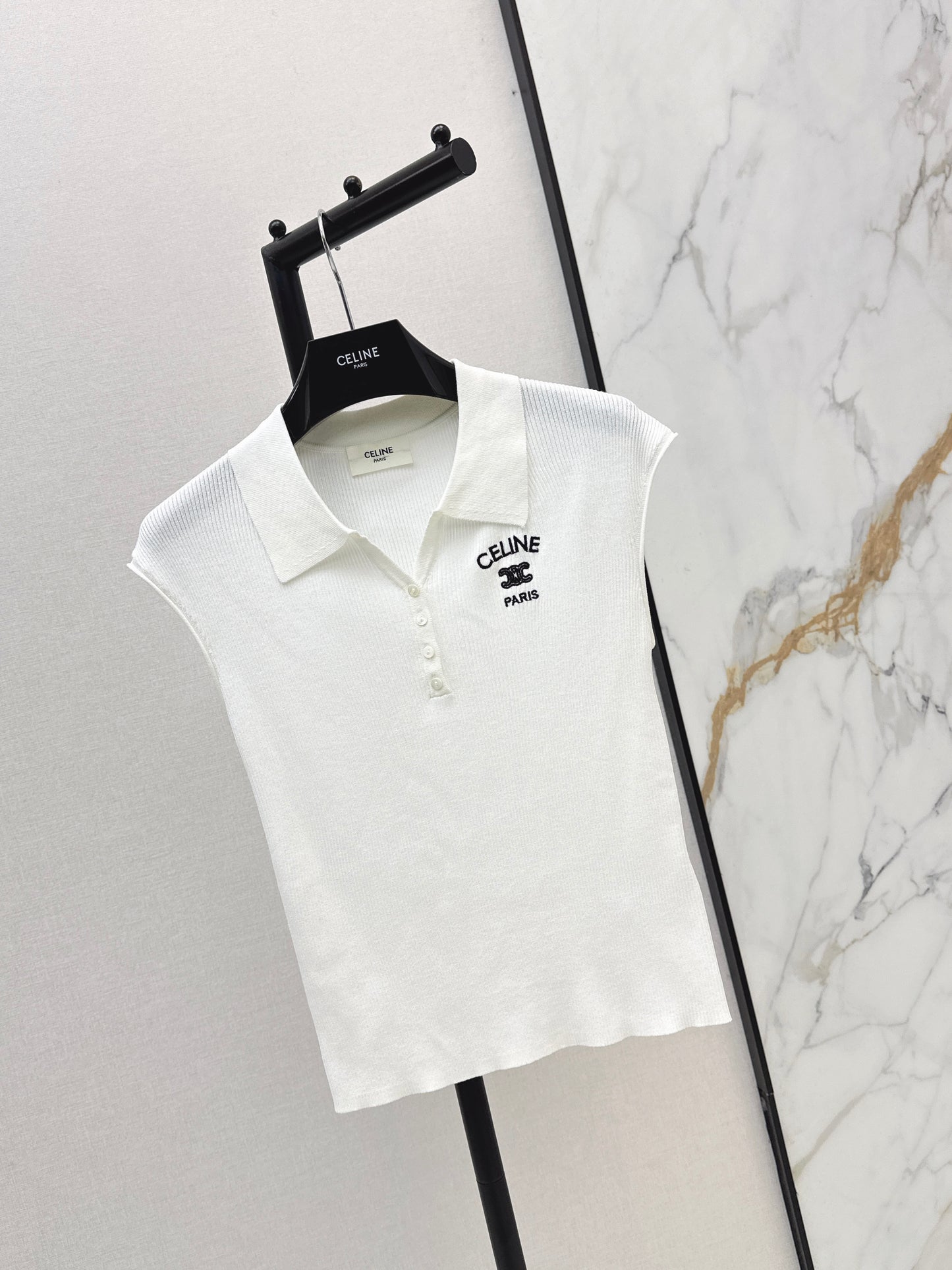 26ss Youthful Collared Top
