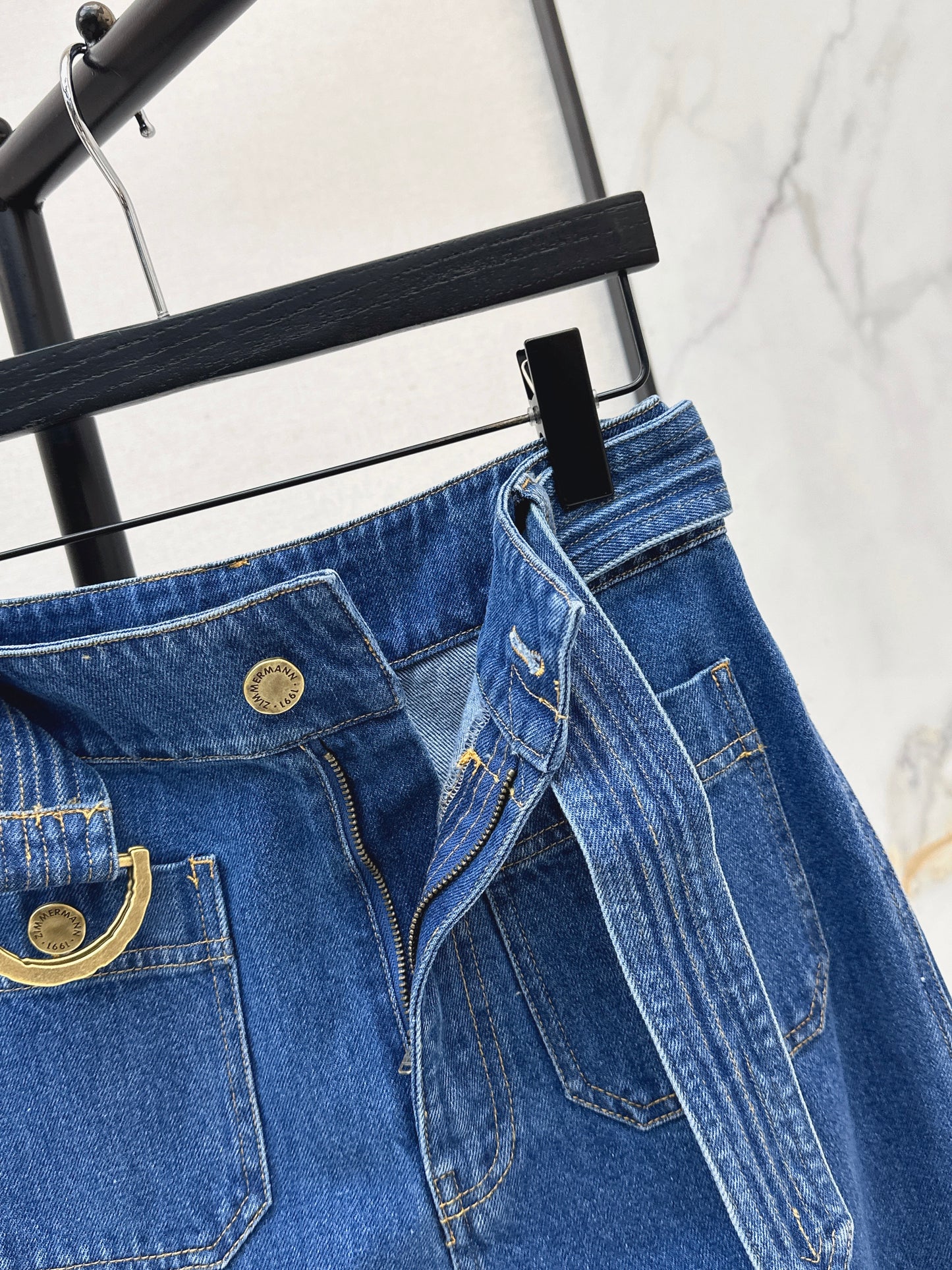 26ss Cargo-style denim shorts