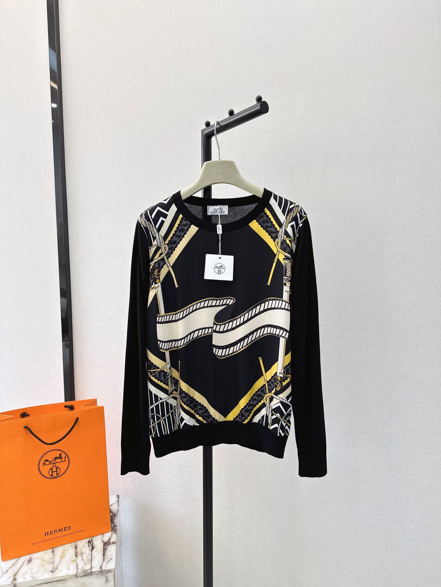 26ss Printed Pattern Knit Sweater