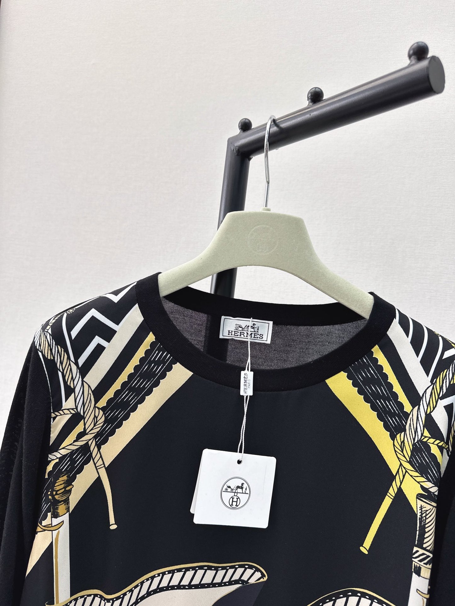 26ss Printed Pattern Knit Sweater