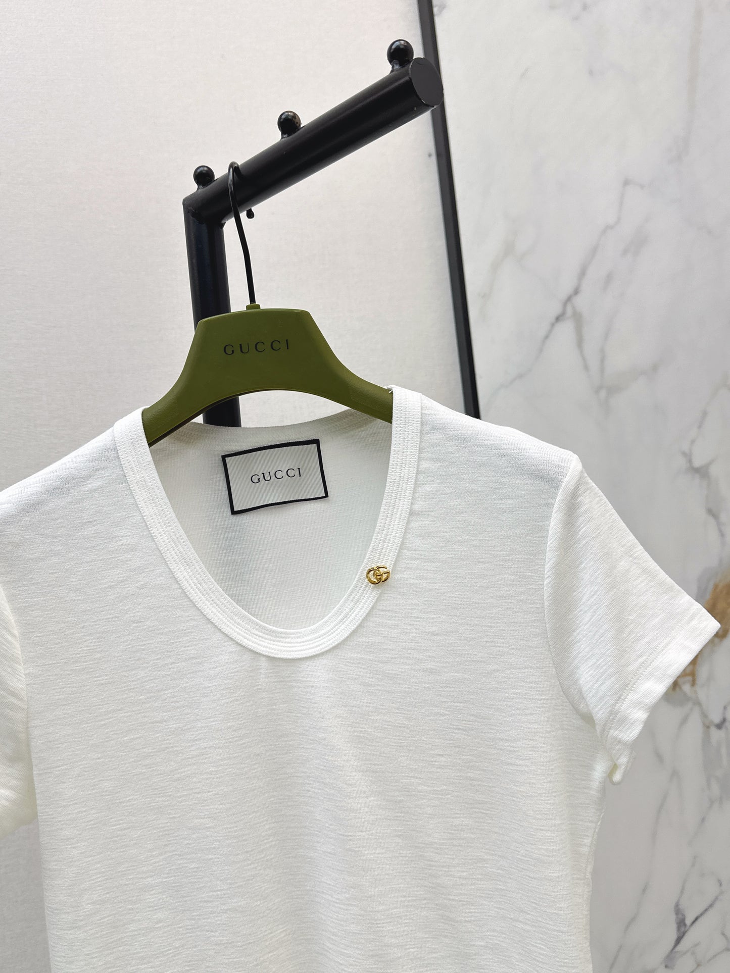 26ss Hardware-decorated U-neck T-shirt
