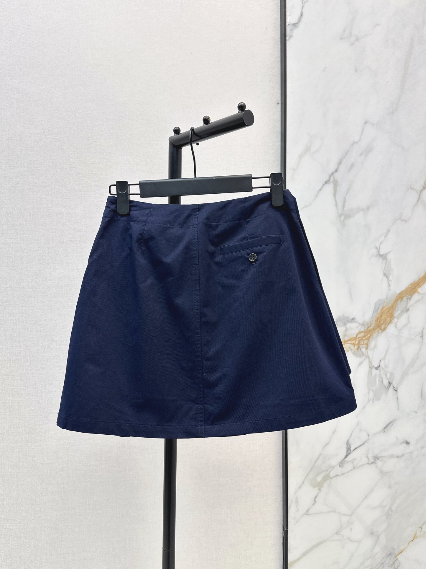 26ss A-line midi skirt with pleats