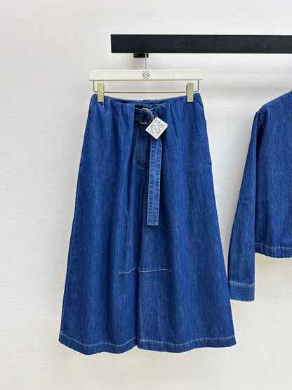 26ss Cropped jeans with visible stitching