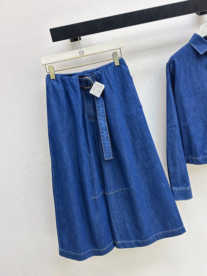 26ss Cropped jeans with visible stitching