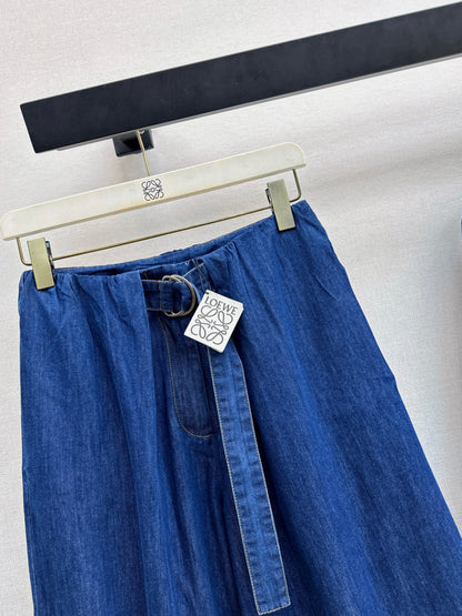 26ss Cropped jeans with visible stitching