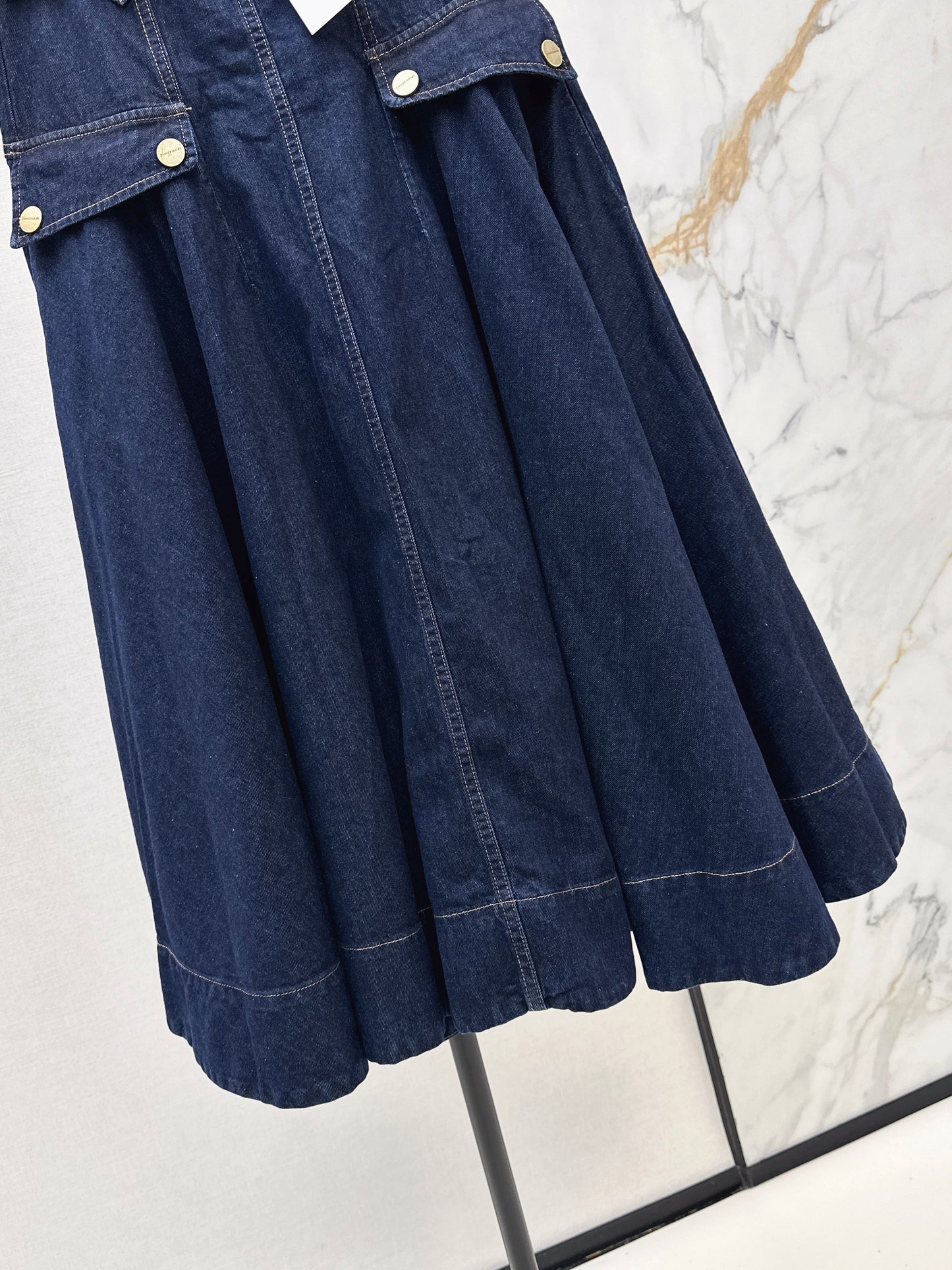 26ss Workwear-style denim maxi skirt