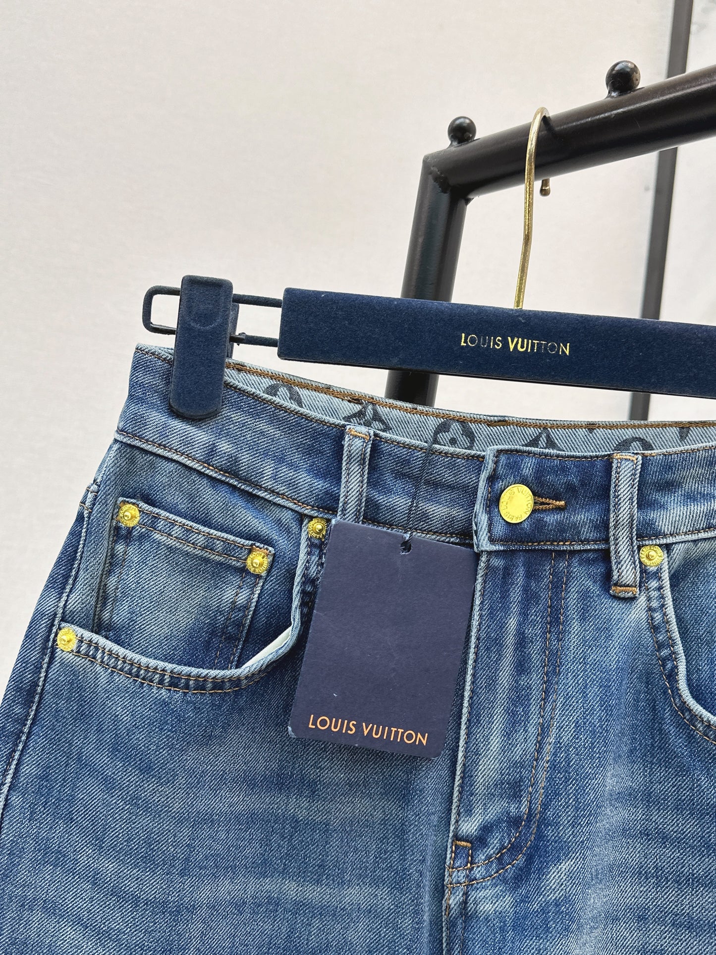26ss Straight Leg Jeans
