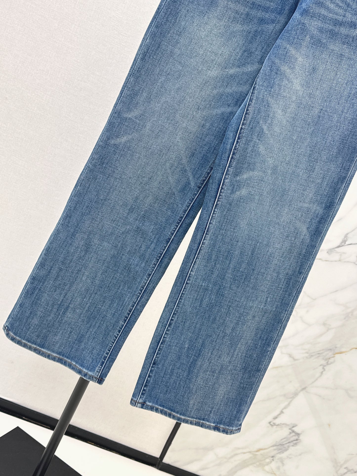 26ss Straight Leg Jeans
