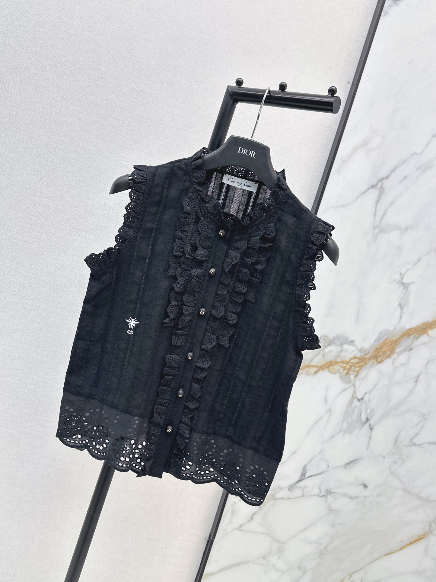 26ss Embroidered Ruffled Trim Vest