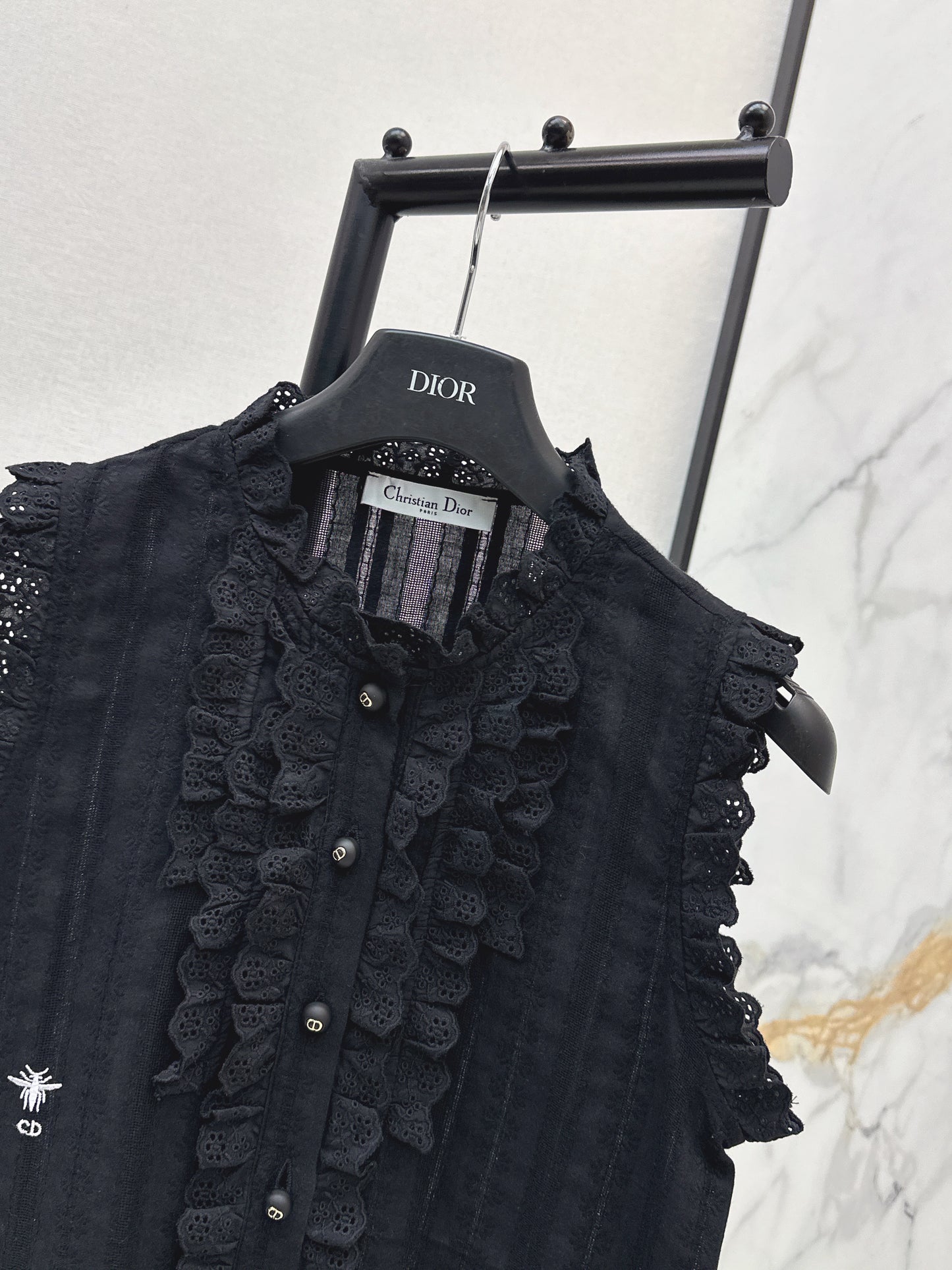 26ss Embroidered Ruffled Trim Vest