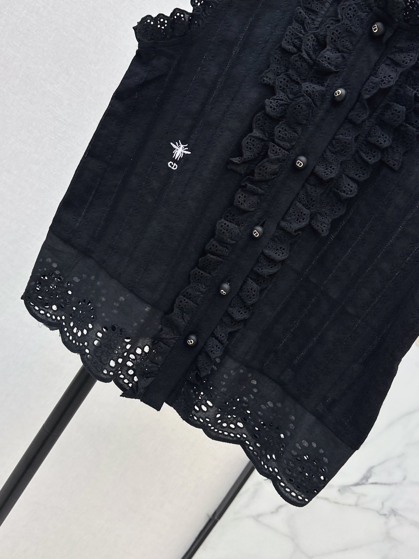 26ss Embroidered Ruffled Trim Vest