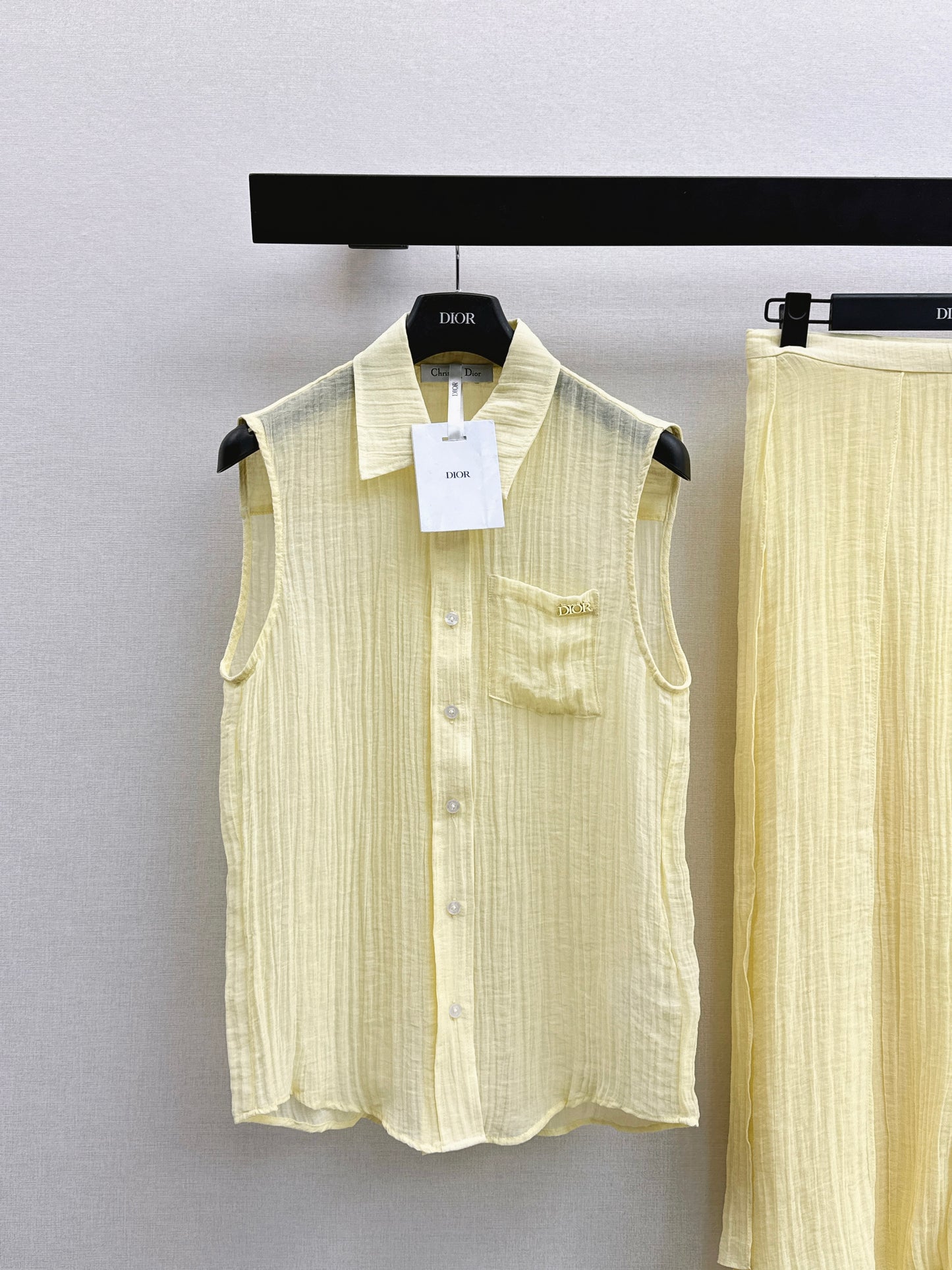 26ss Youthful Set