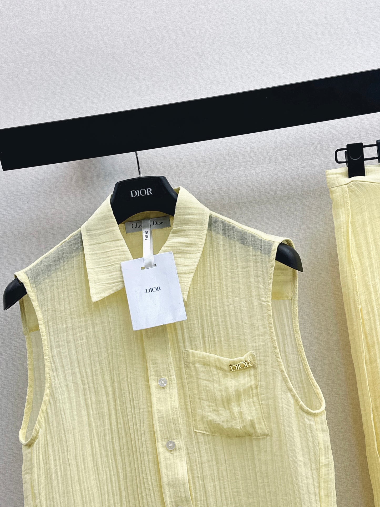 26ss Youthful Set