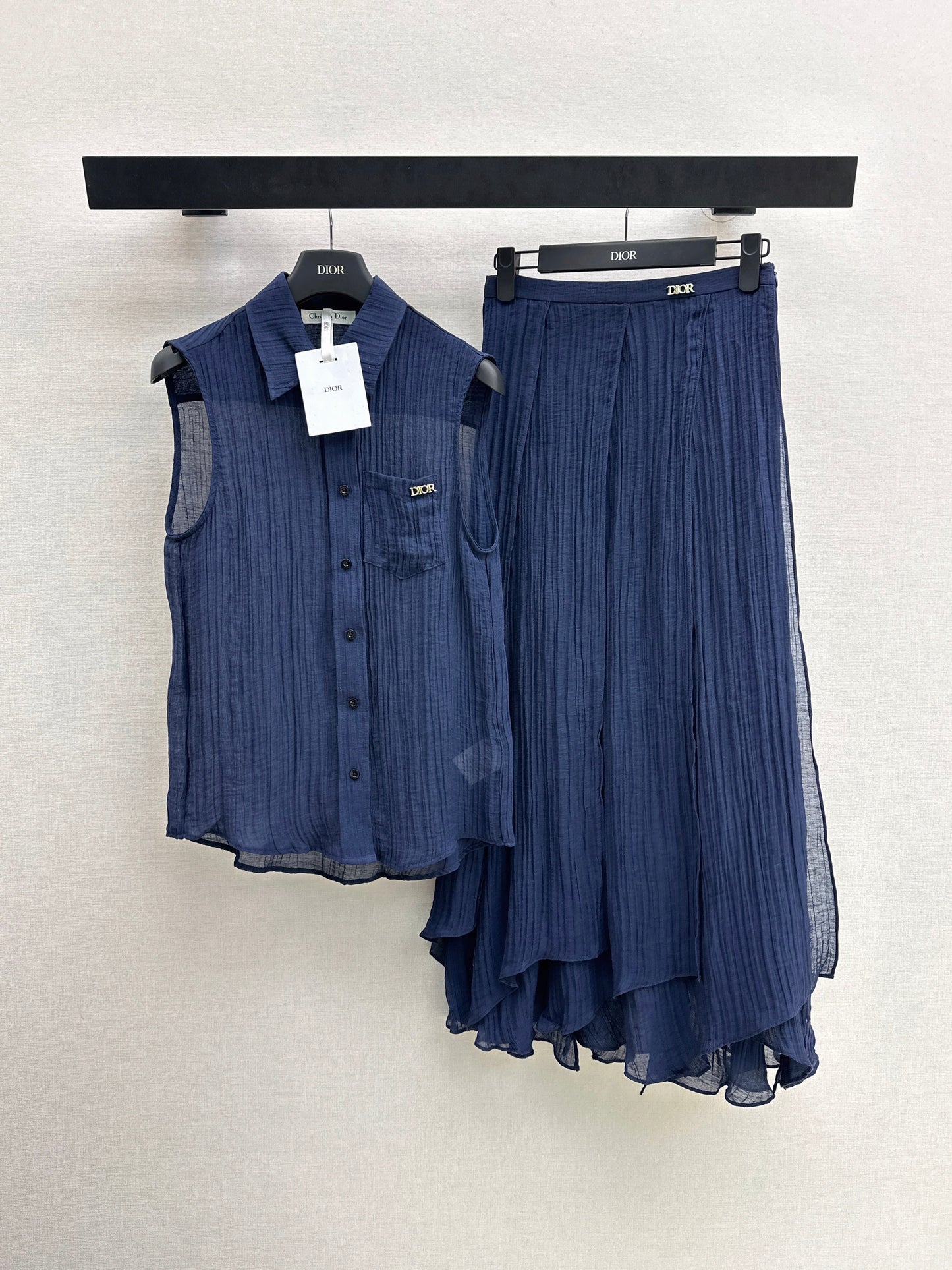 26ss Youthful Set