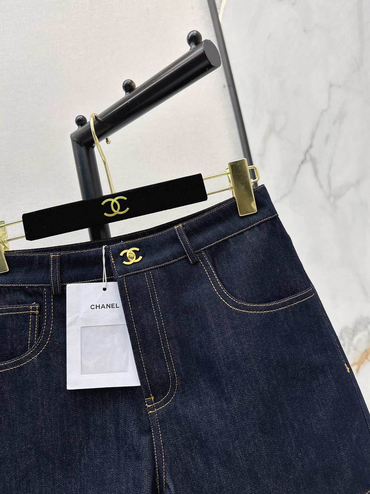 26ss Double C twist metal buckle shorts