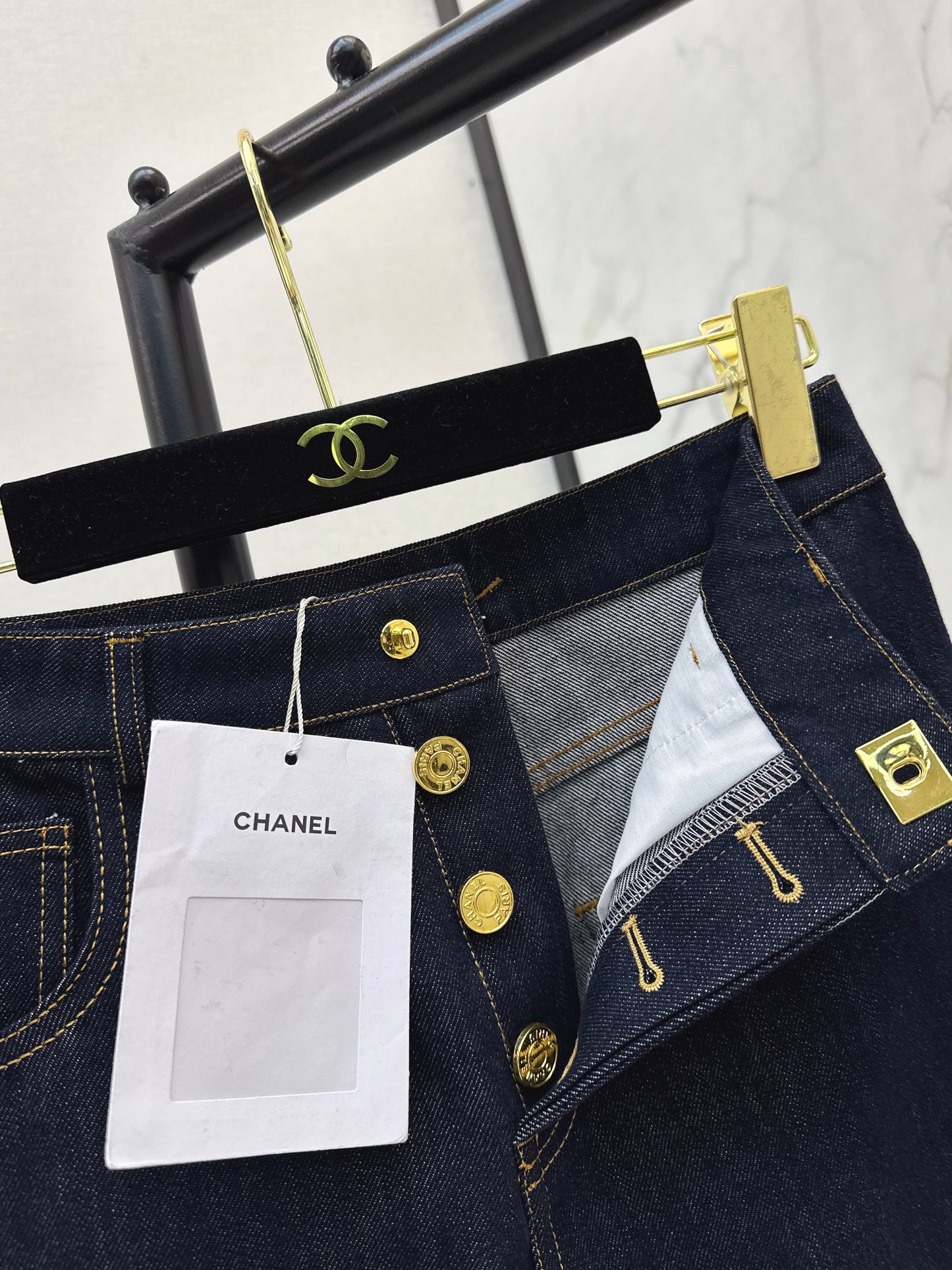 26ss Double C twist metal buckle shorts