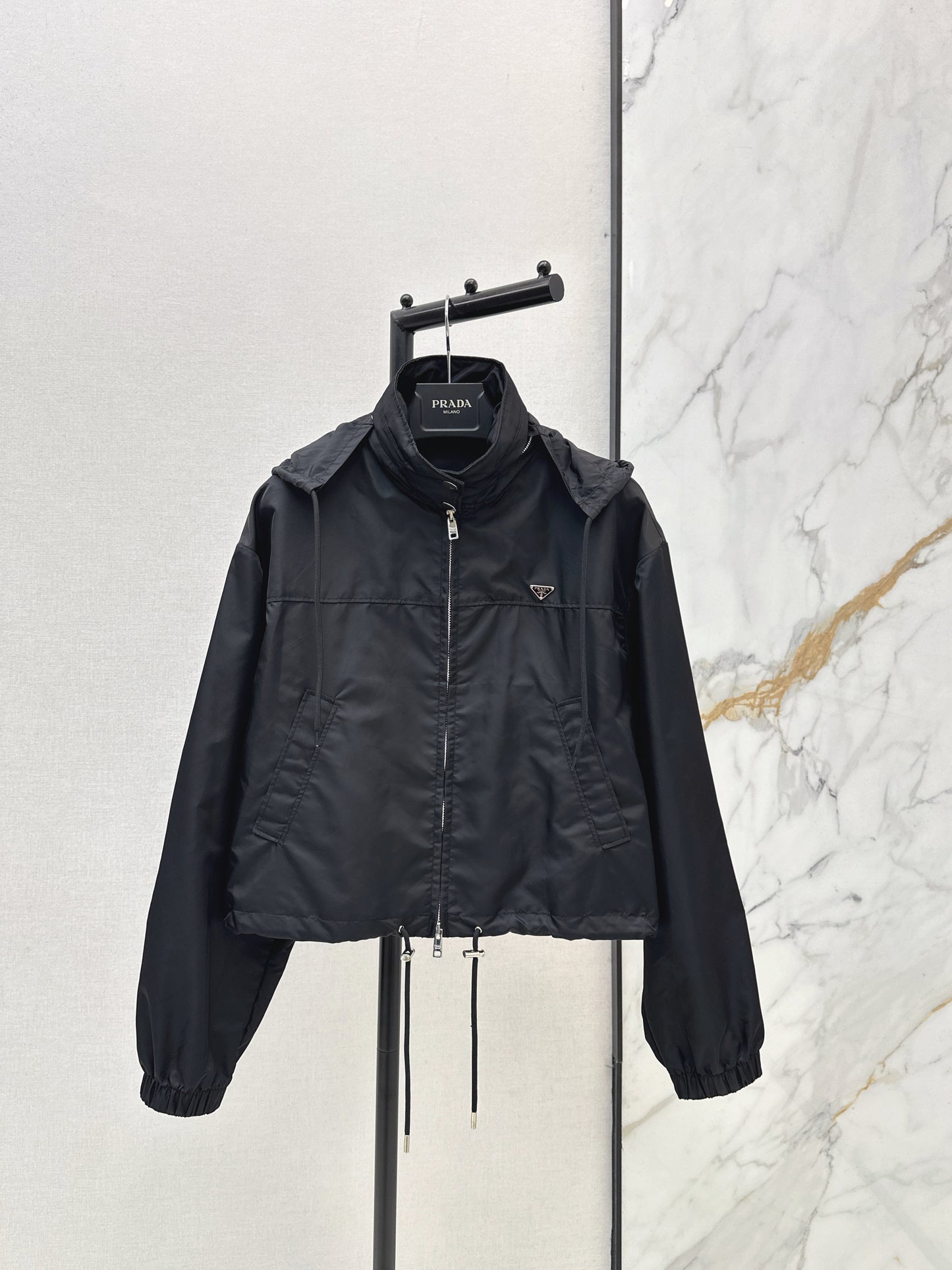 26ss Triangle logo hooded nylon jacket