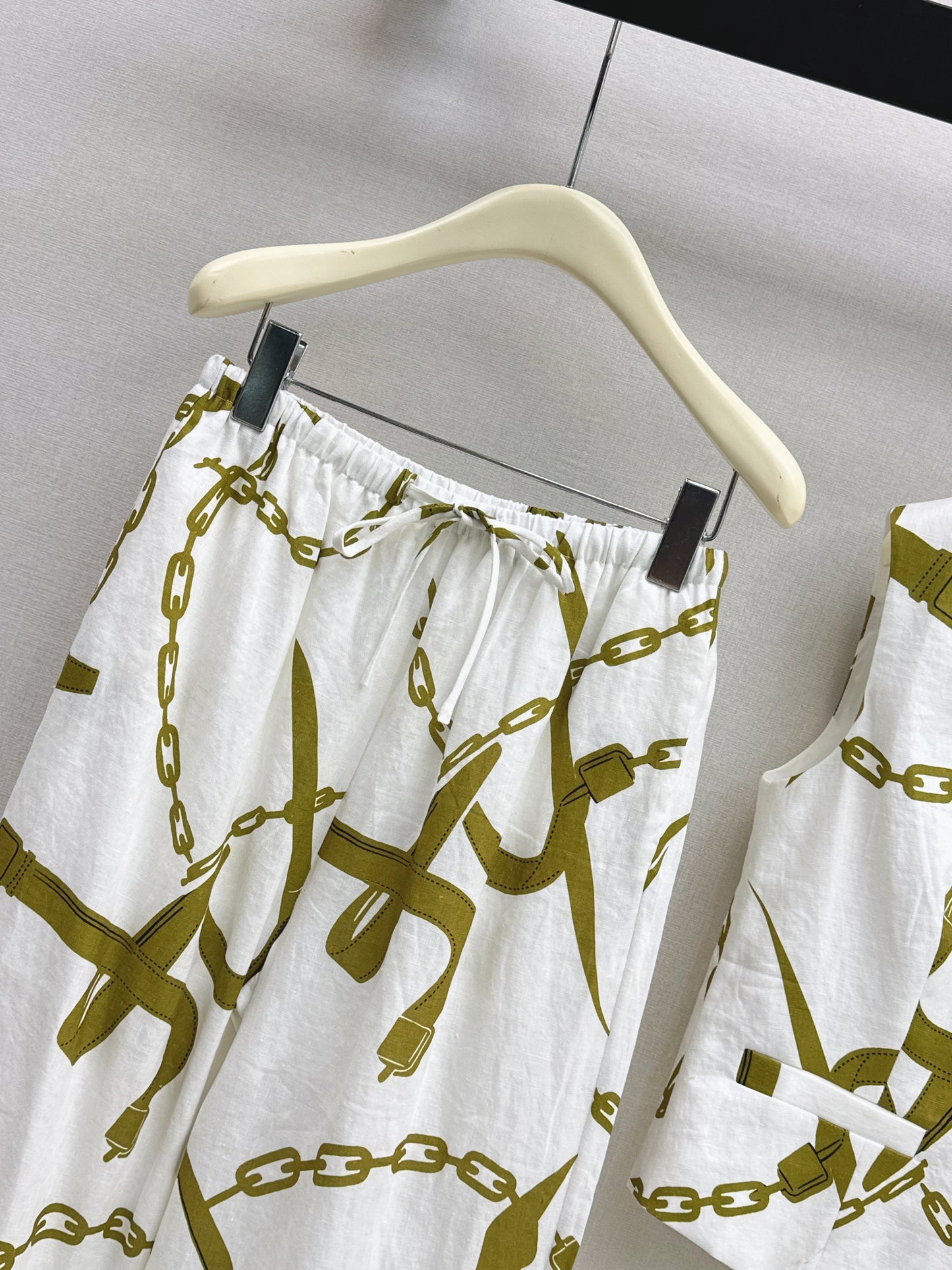 26ss Chain-print vest /straight-leg trousers