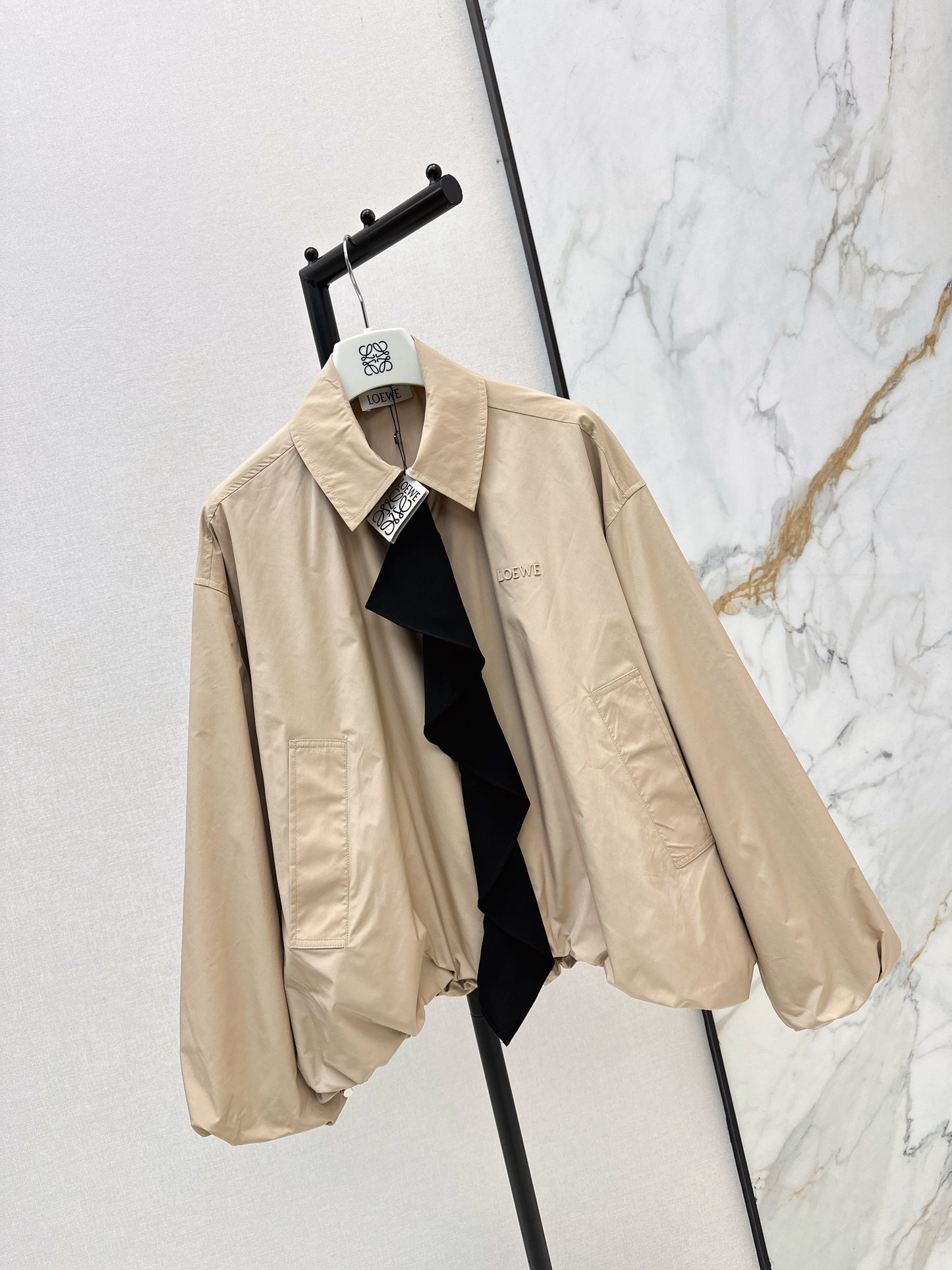 26ss Ribbon-collar jacket
