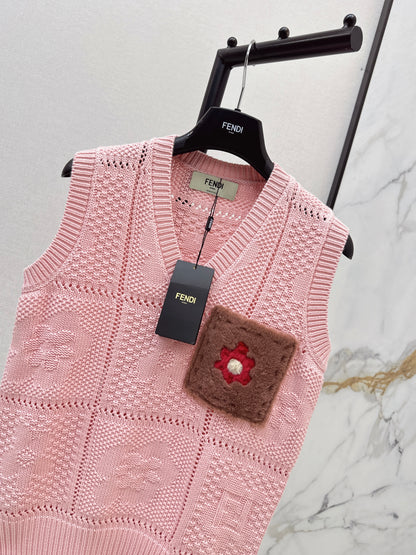 26ss 3D Floral V-Neck Knit Vest