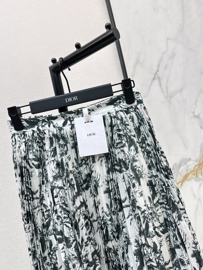 26ss Pleated midi skirt