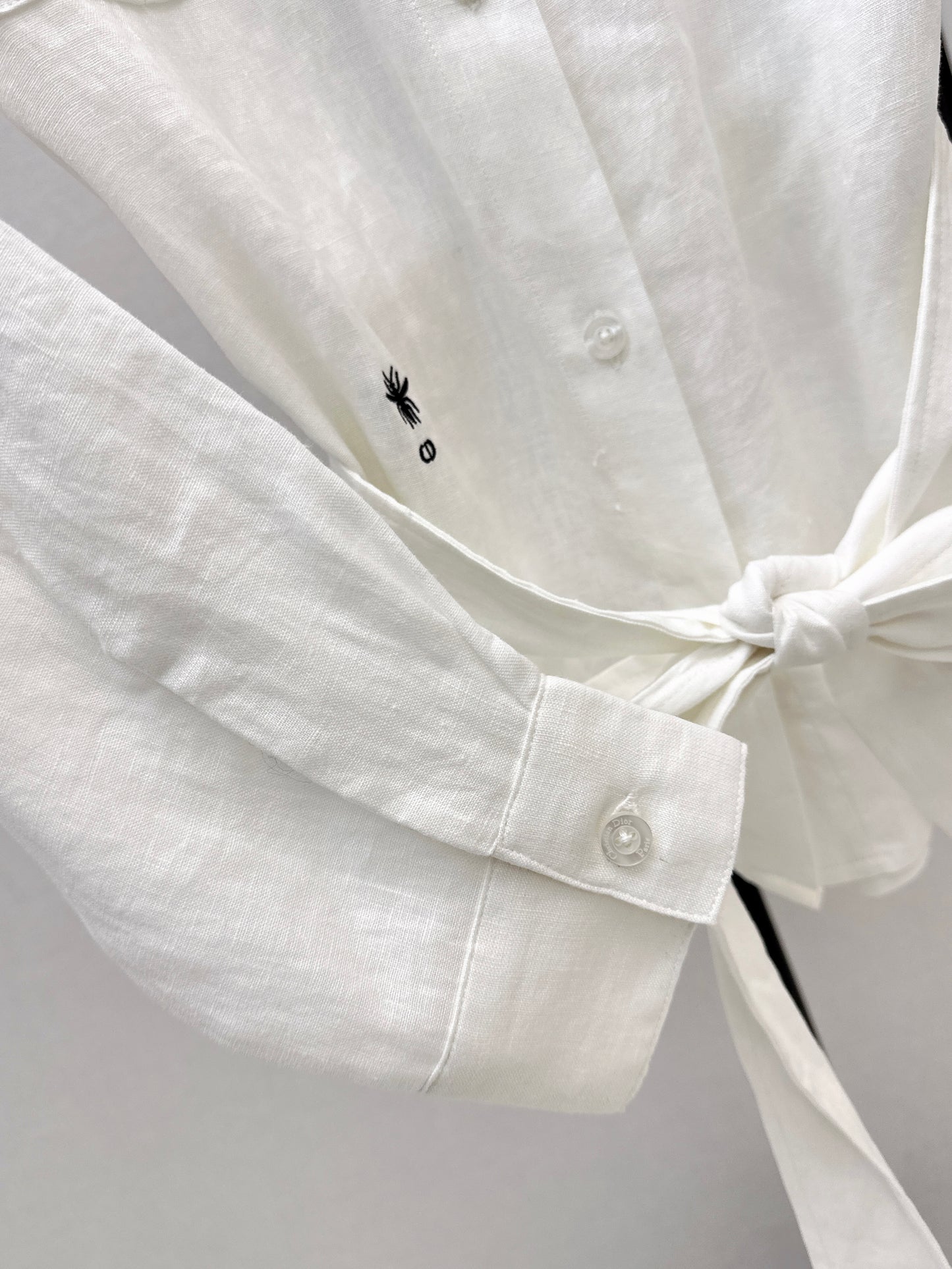 26ss Bee Embroidery Stand Collar Shirt