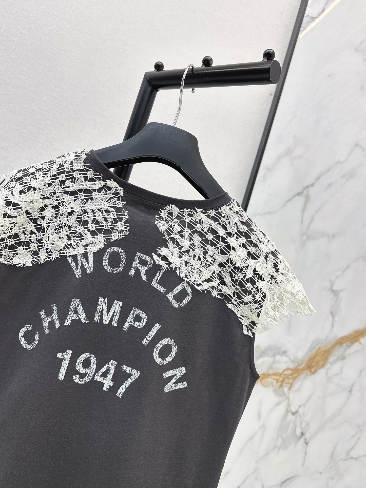 26ss Lace-trimmed T-shirt