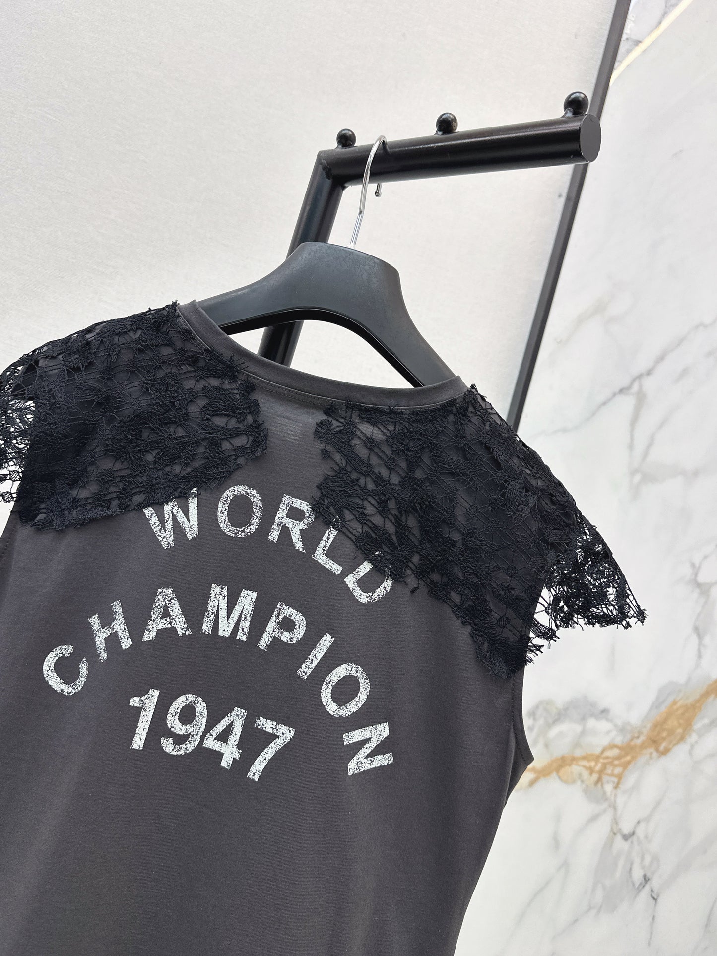 26ss Lace-trimmed T-shirt