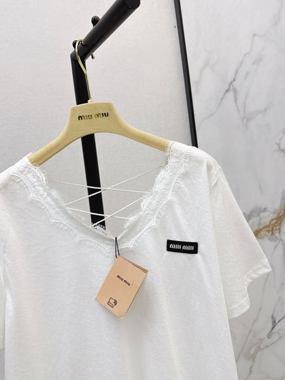 26ss Lace-trimmed V-neck T-shirt