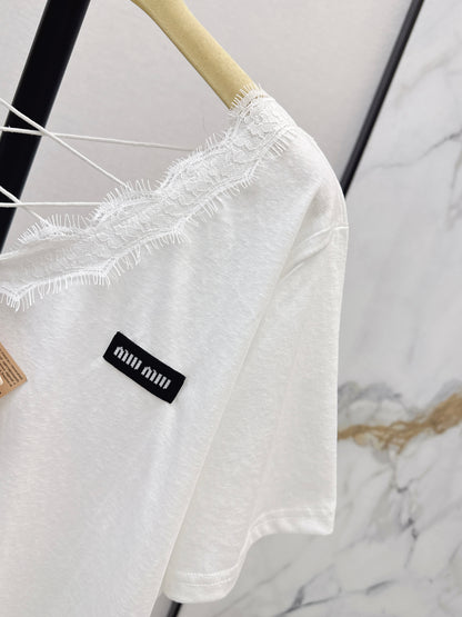 26ss Lace-trimmed V-neck T-shirt