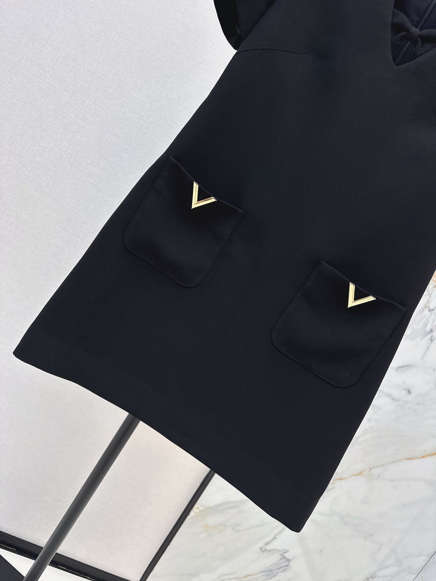 26ss Hardware-embellished dress