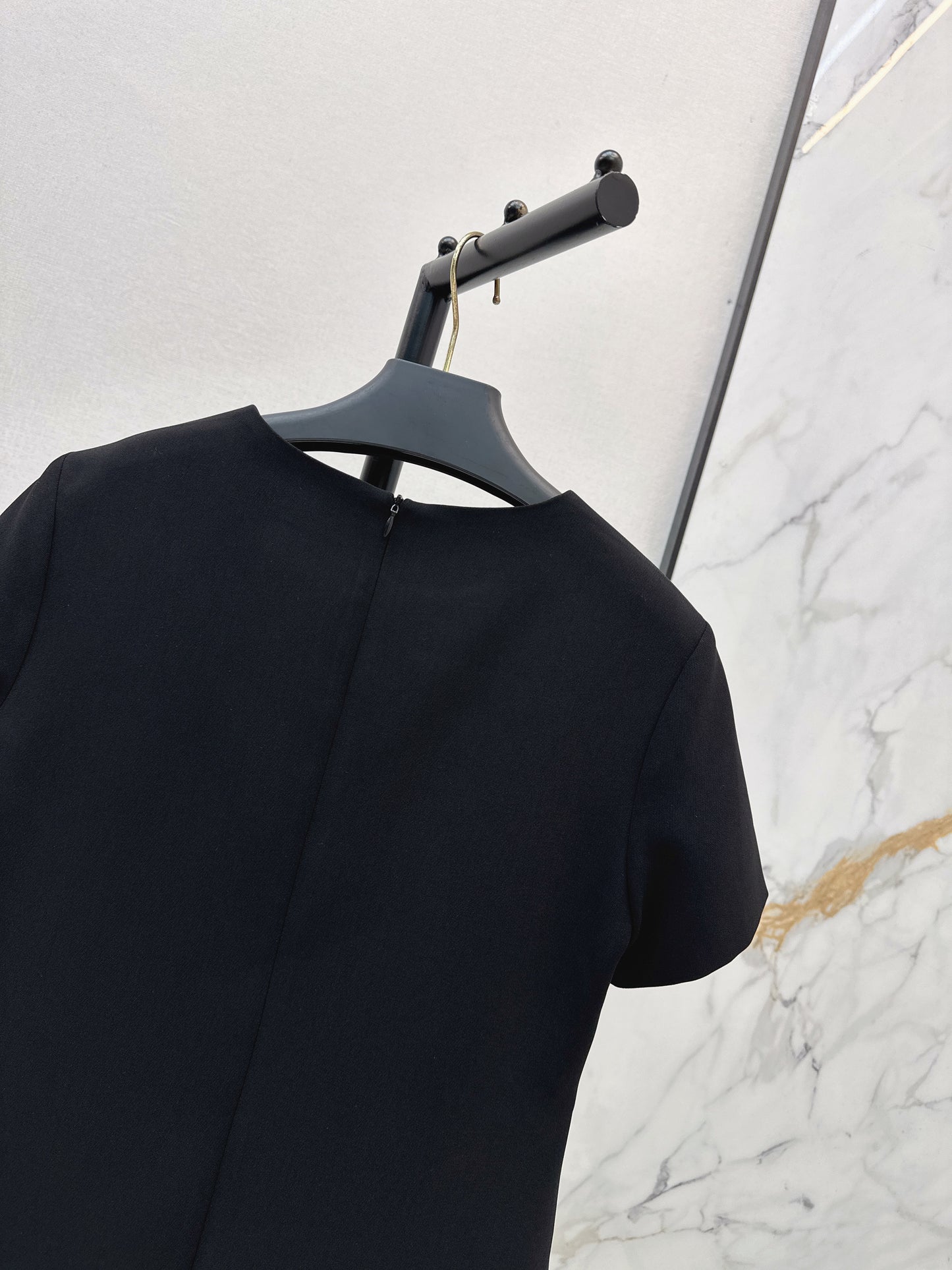 26ss Hardware-embellished dress