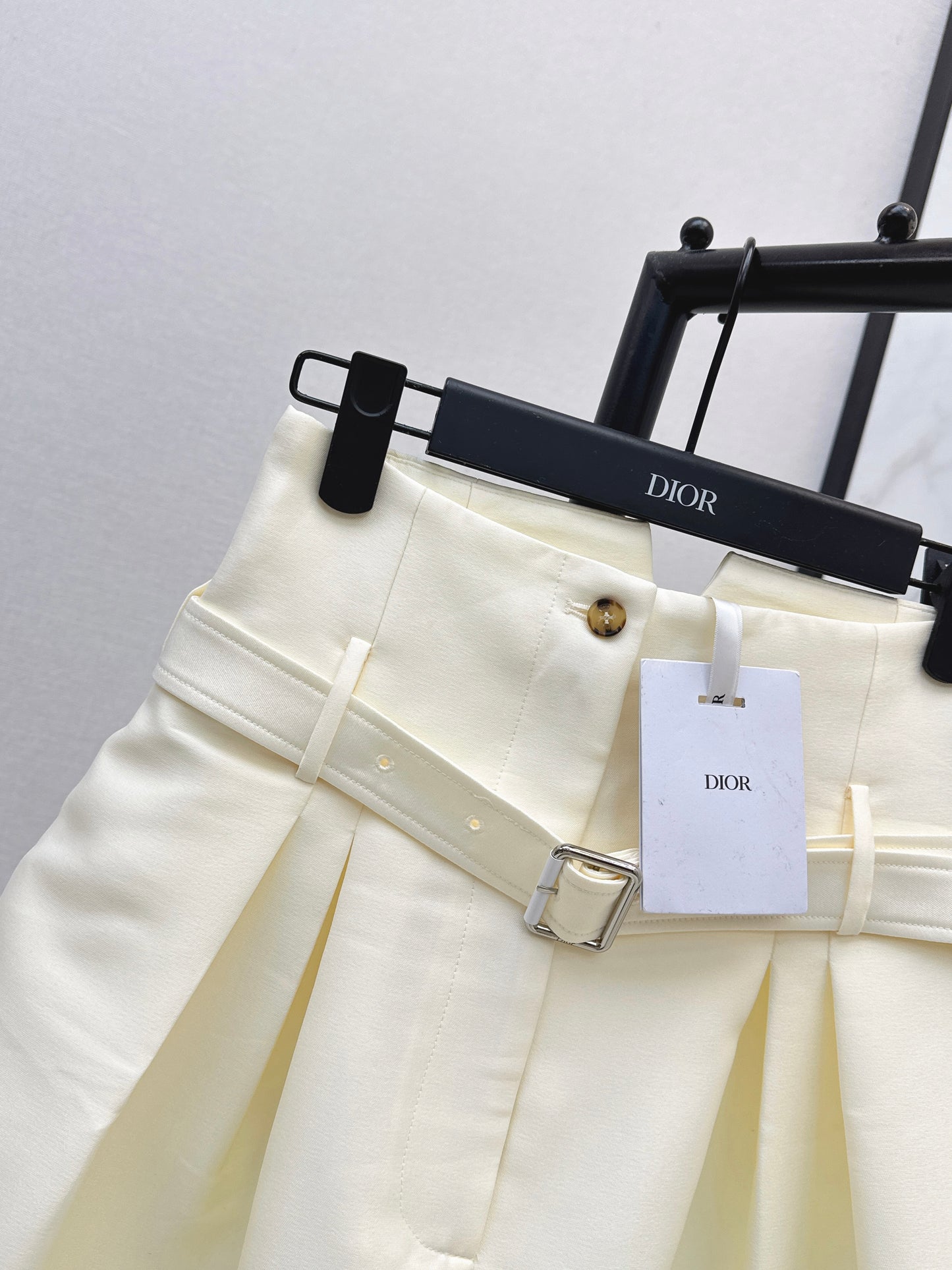 26ss High-waisted cropped wide-leg pants