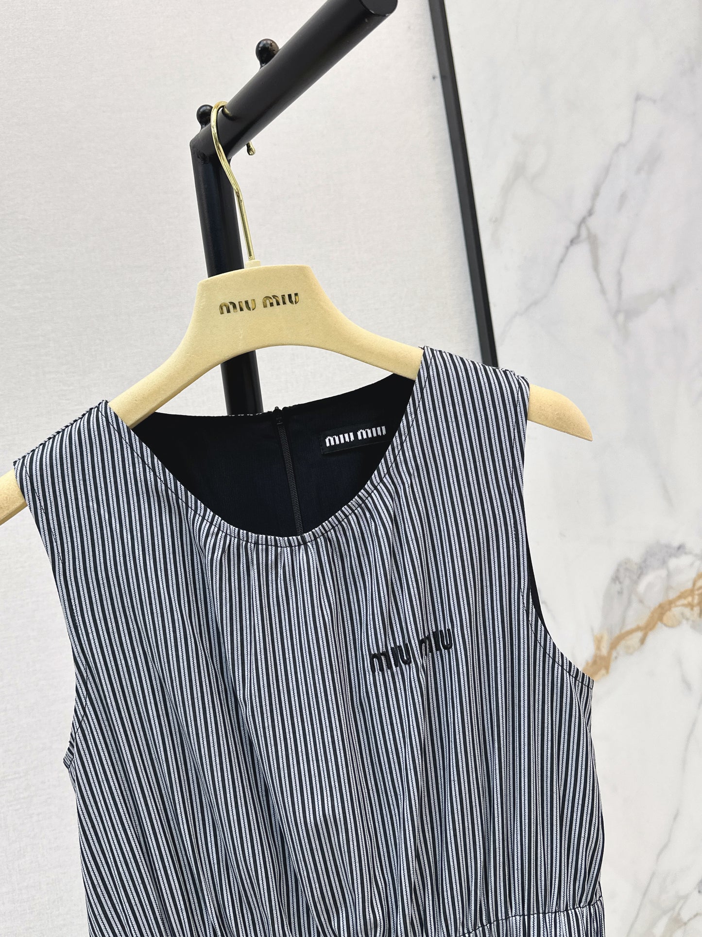 26ss Striped sleeveless dress