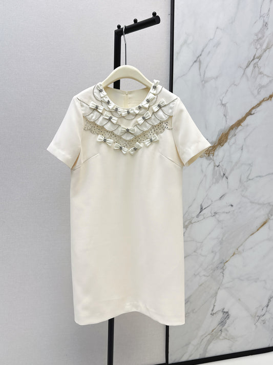 26ss Bow-embellished rhinestone dress