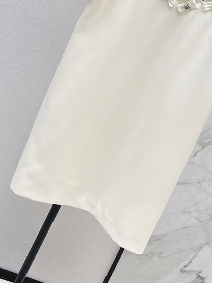 26ss Bow-embellished rhinestone dress