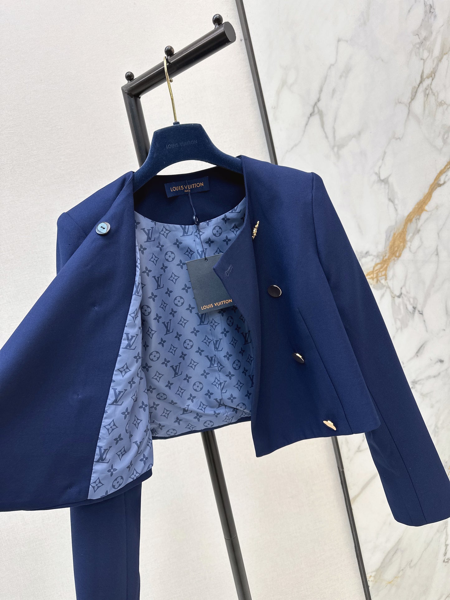 26ss Short double-breasted coat