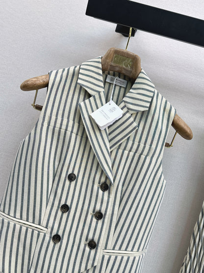 26ss Double-breasted vest/pleated skirt