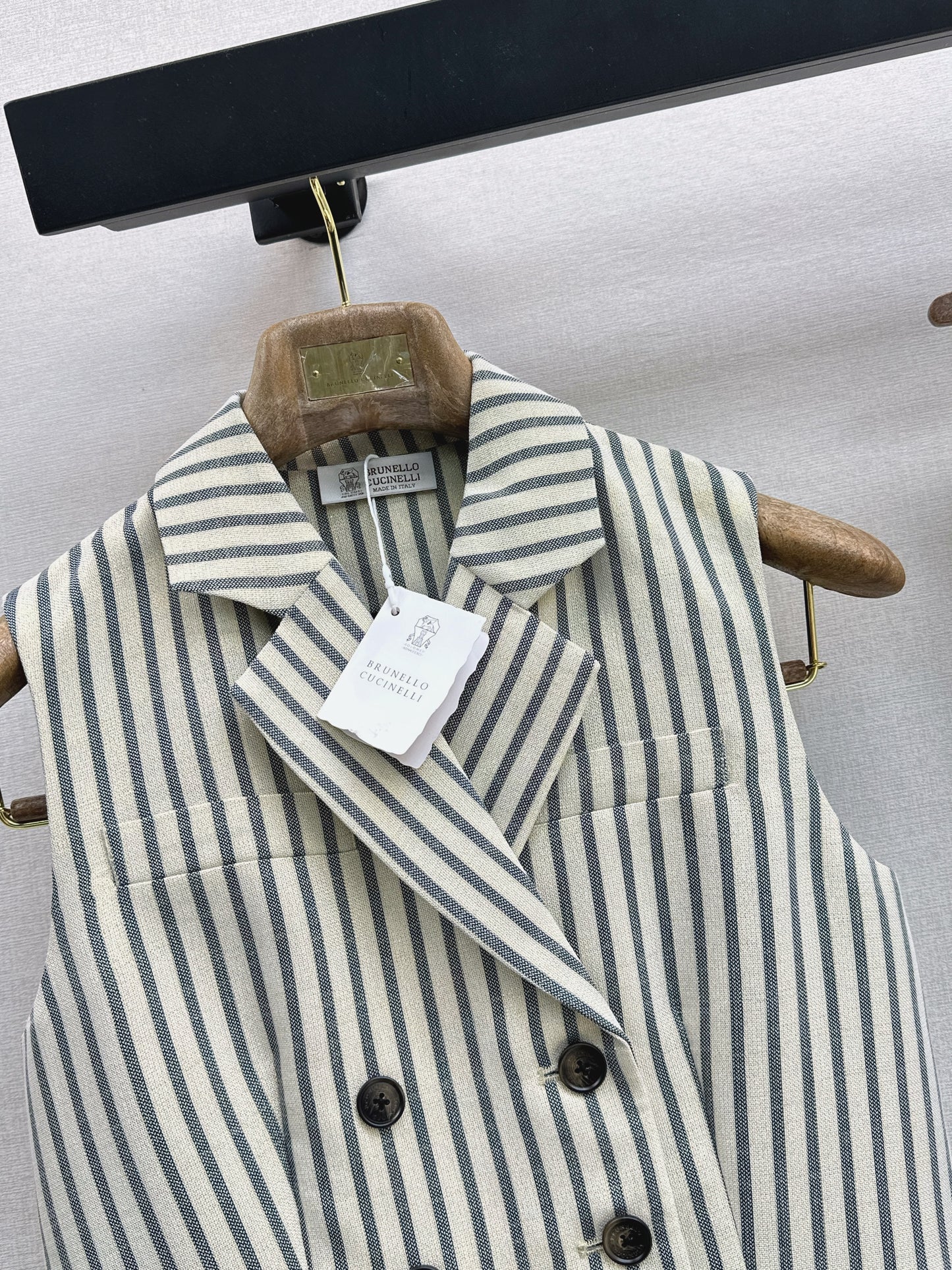 26ss Double-breasted vest/pleated skirt