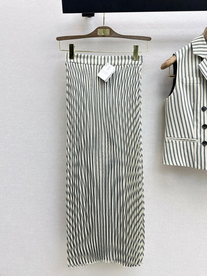 26ss Double-breasted vest/pleated skirt